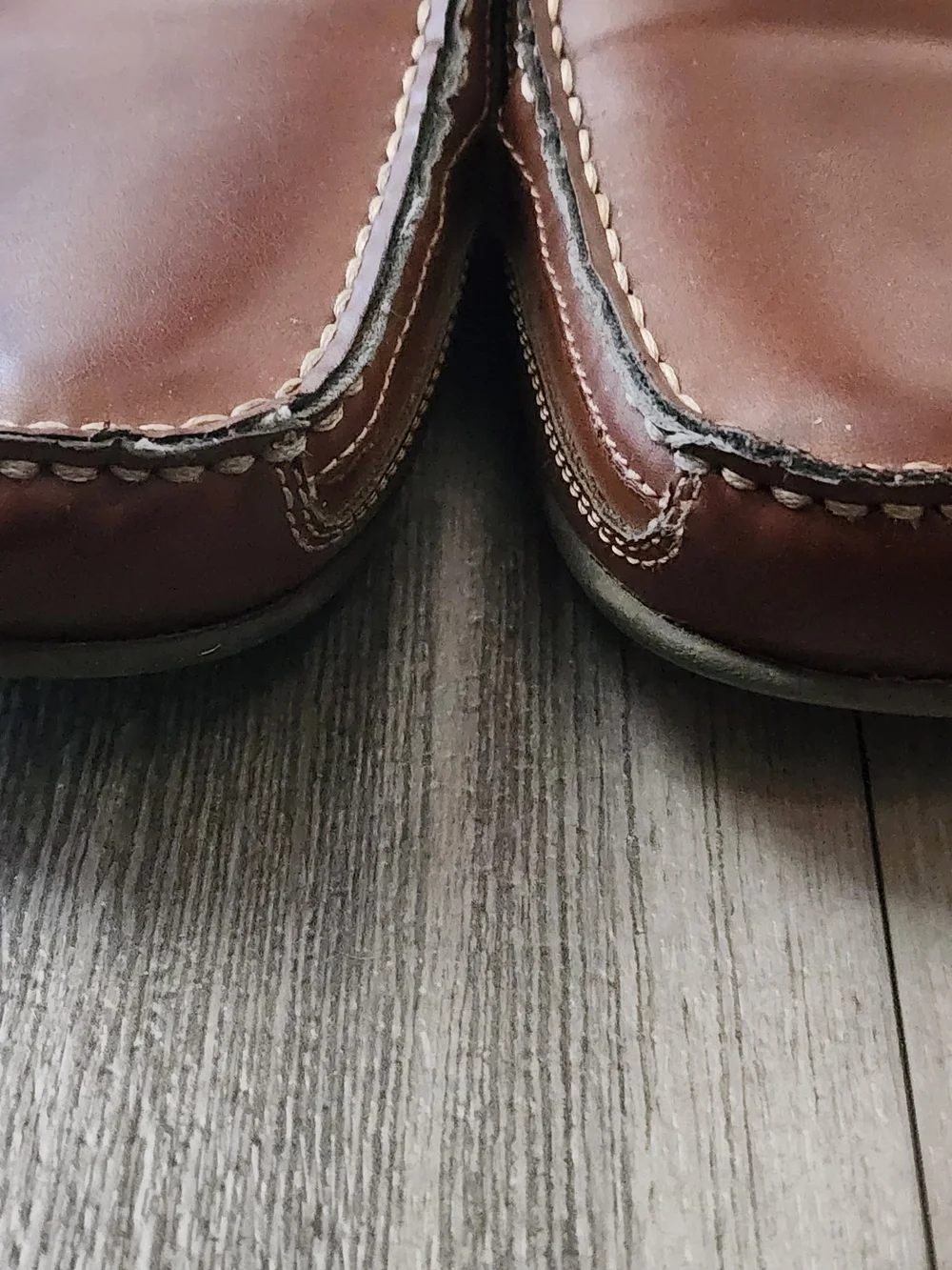 Tommy Hilfiger Men’s Brown Leather Slip-On Loafers